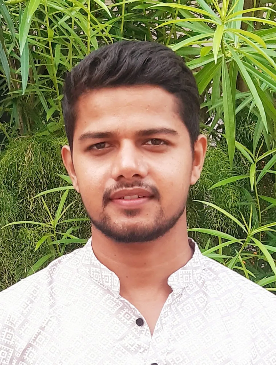 Portrait of Rushil Labana